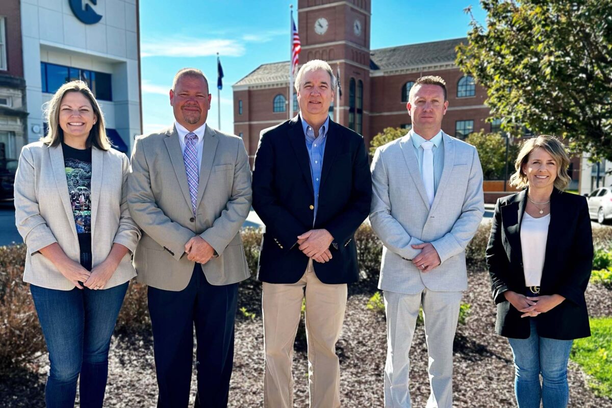 From left, MMF Executive Director Tiffany Finley, Pulaski County Schools Superintendent Patrick Richardson, Somerset Pellet Fuel CEO Steve Merrick, Somerset Independent Schools Superintendent Kyle Lively, and MMF President and Media Director Julie Nelson Harris.