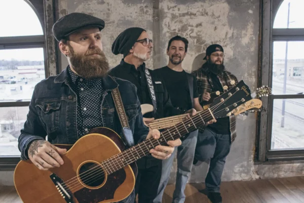 smilo and the ghost band four men